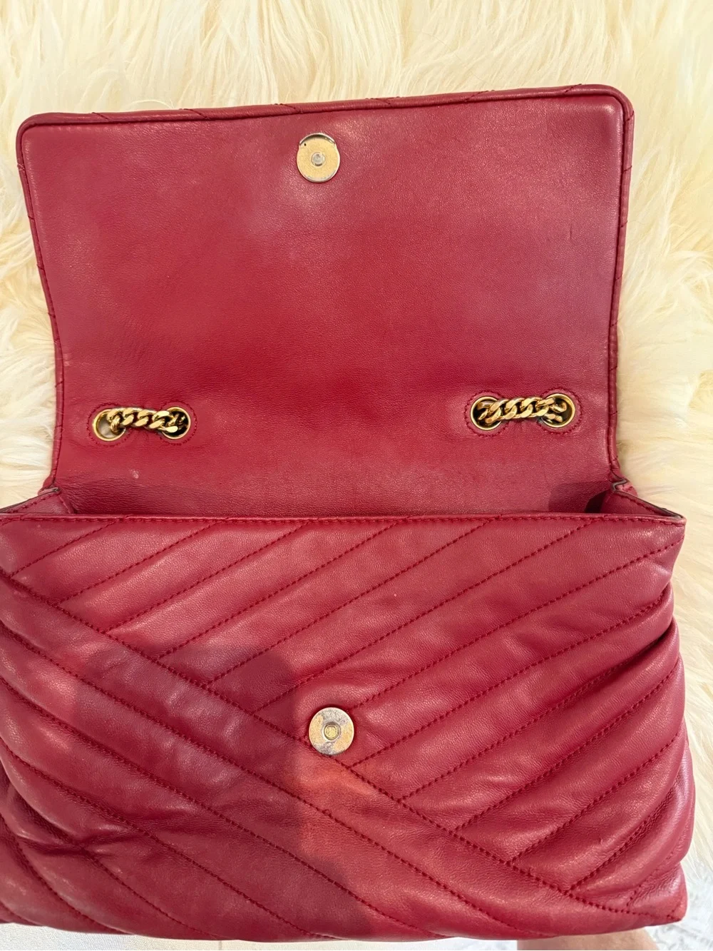Tory Burch Full Size Quilted Chevron Shoulder Bag in Wine Red with Gold Hardware